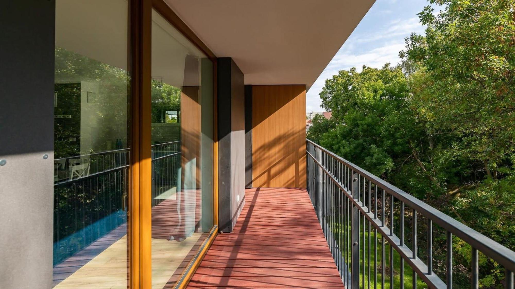 Pulawska 221 - Colorful Apartment With Balcony By Noclegi Renters Warsaw Exterior photo